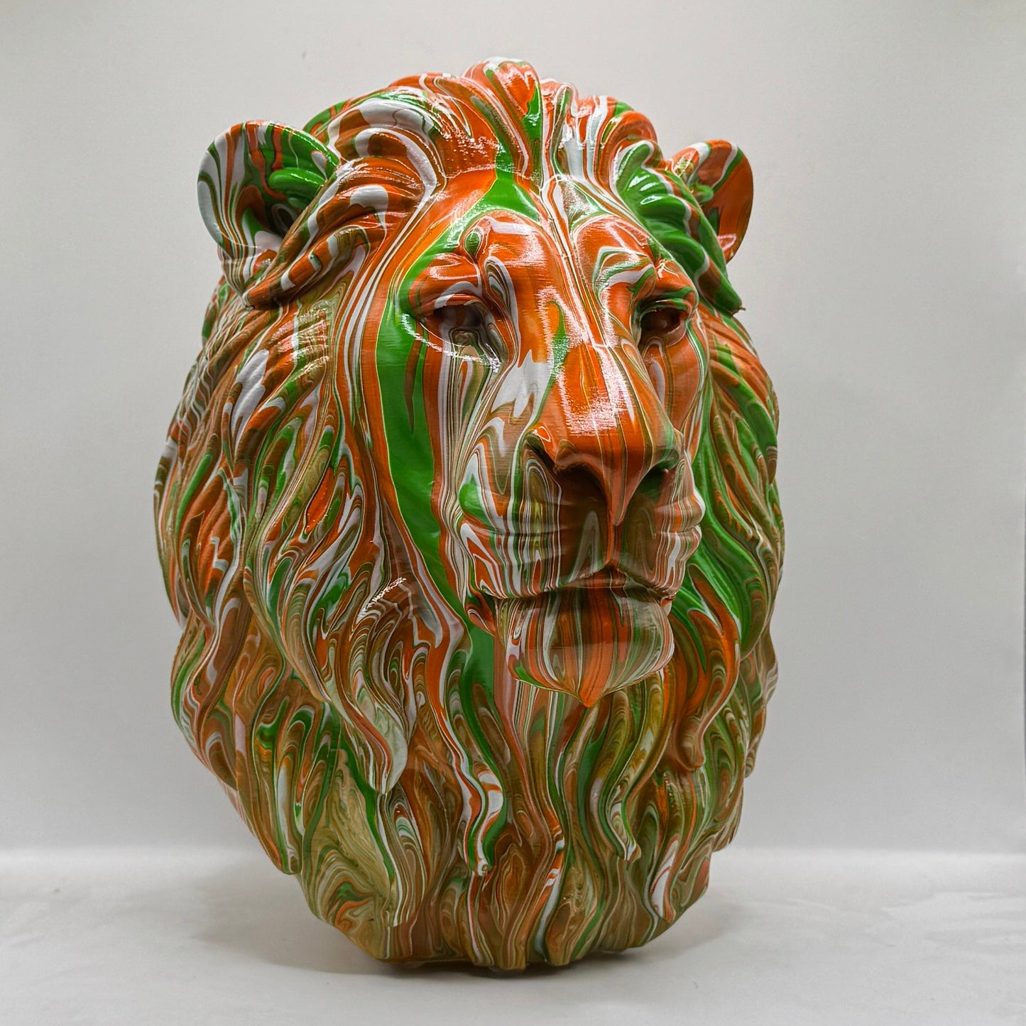 Lion Head – Hand Painted