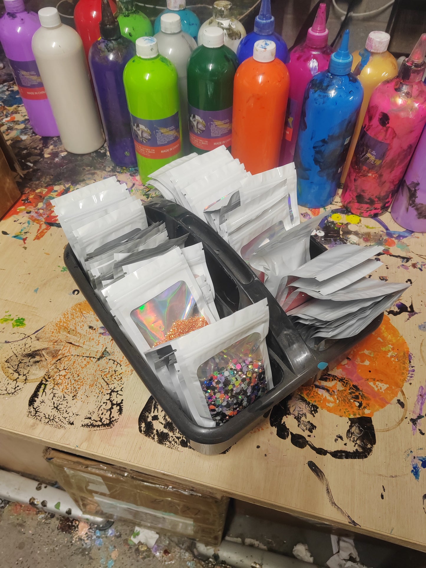 3.4kg of 2mm rhinestones