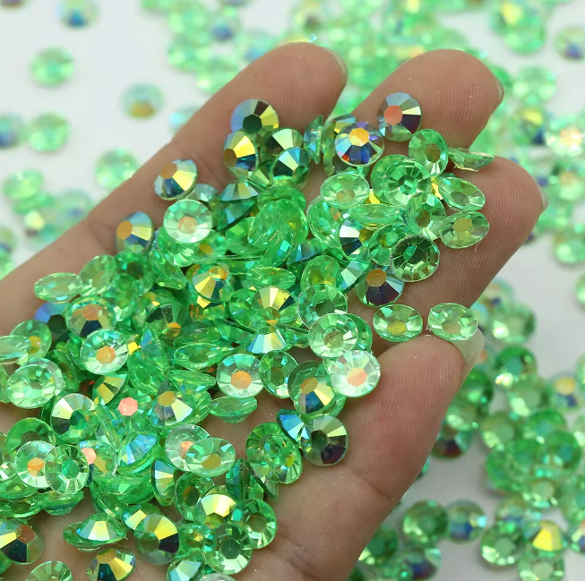 Peridot Green Rhinestones 50g