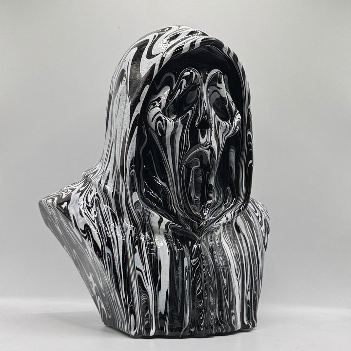 Hand-Painted Ghostface Figure – Scream Horror Ornament