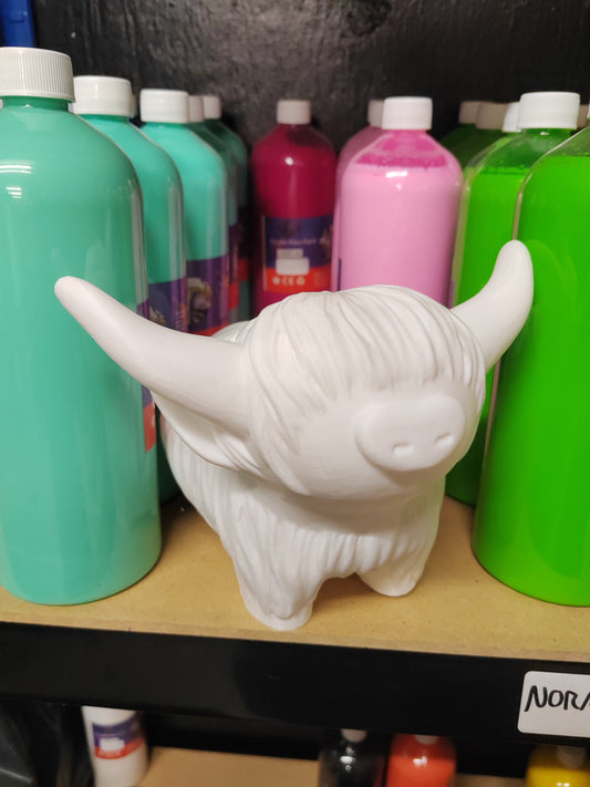 Highland cow PRE ORDER ONLY